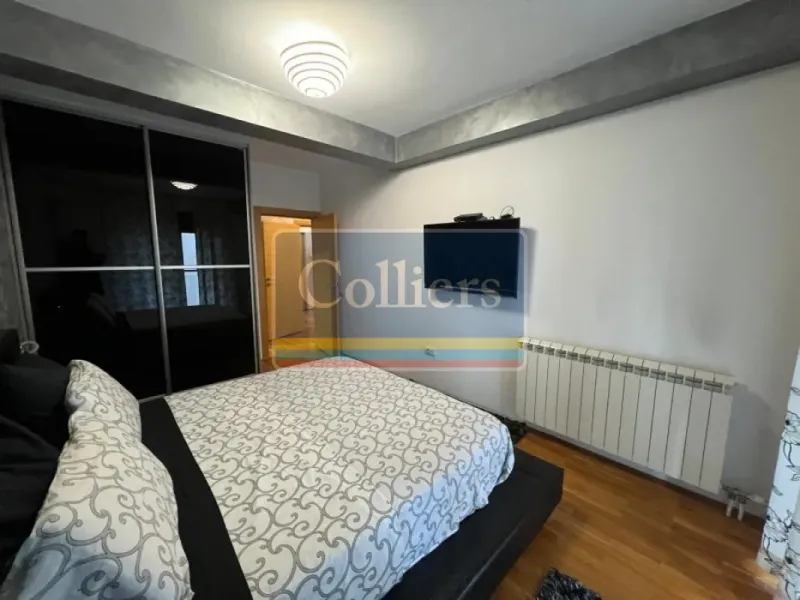 Spacious 3-Bedroom Apartment with Garage Near Church of Saint Sava - Image 3