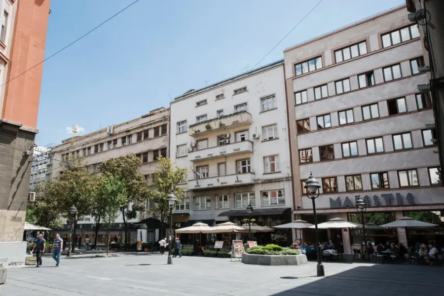 Charming 2-Bedroom Apartment in Belgrade's Obilic Promenade - Image 3