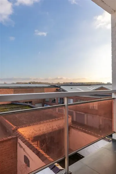 Spacious Turnkey 2-Bedroom Apartment in Drogenbos, Belgium - €280,000 - Image 3