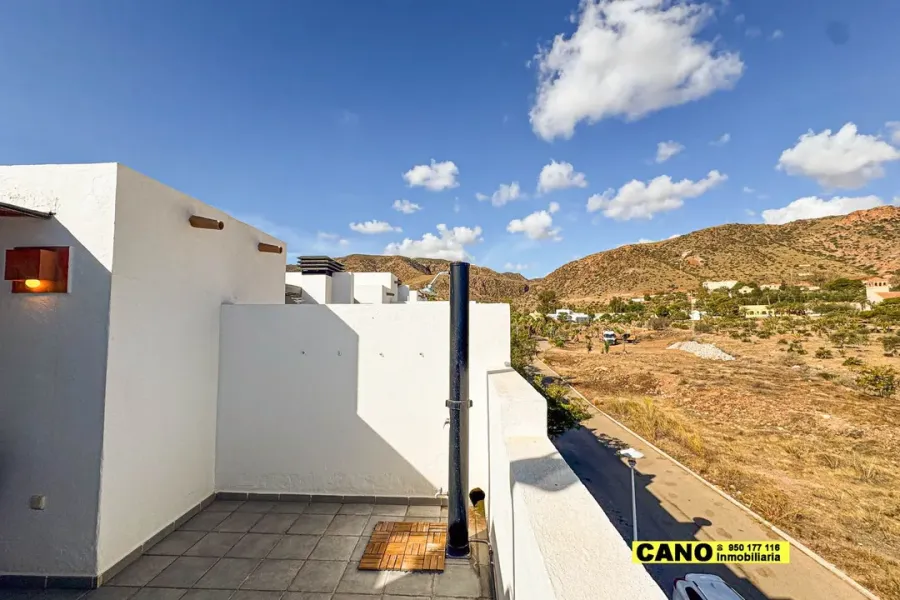 Spacious Triplex in Rodalquilar with Beach Access & Private Garage - Image 5