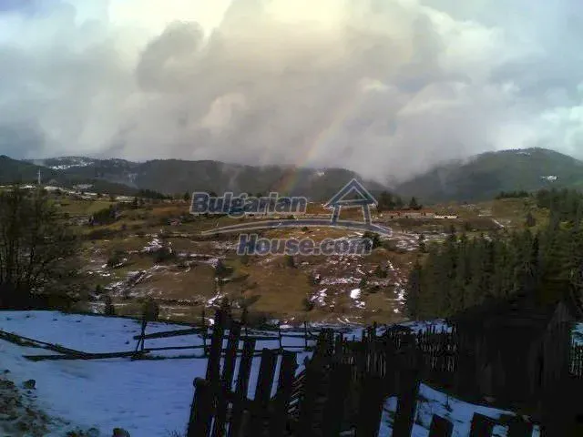 Spacious Rhodope Mountain House with Stunning Views for Sale - Image 1