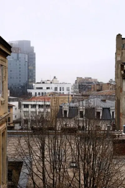 Spacious 3-Bedroom Apartment for Sale in Bucharest - Mosilor District - Image 2