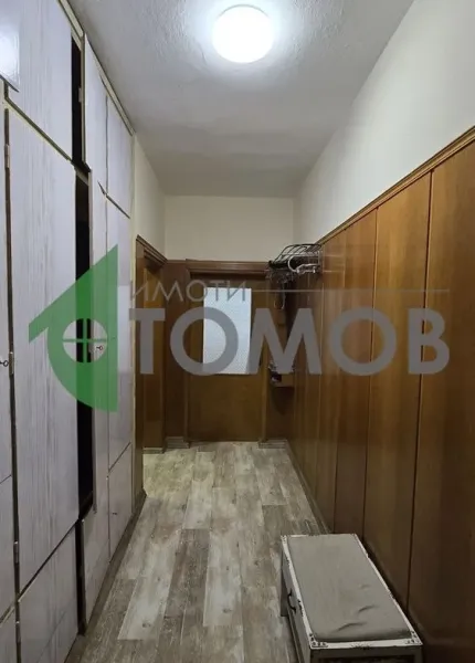 Spacious Fully Furnished 4-Bedroom Apartment in Stara Zagora Center - Image 2