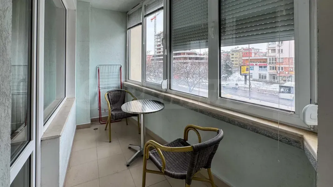 Fully Furnished 2-Bedroom Apartment in Sofia's Dianaabad District - Image 5