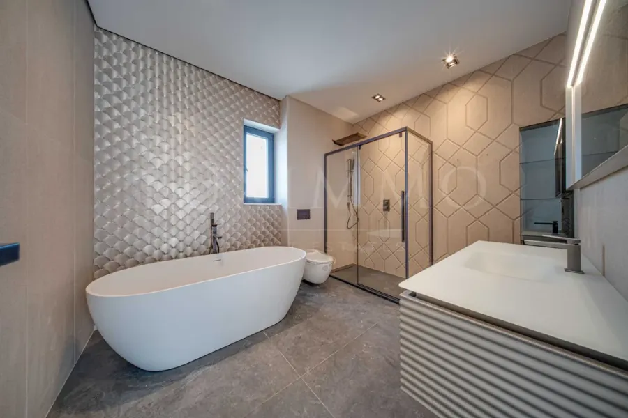 Spacious House in Boyana: 3 Bed, 3 Bath, Large Yard, Rent - Image 5