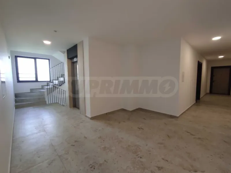 Spacious Seafront Apartment with Panoramic Views in Burgas, Bulgaria. - Image 5