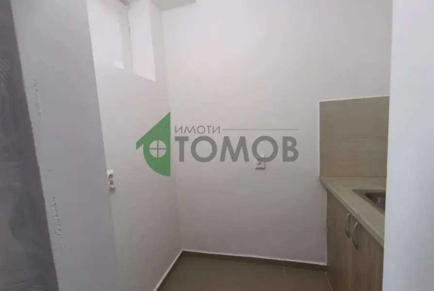 Stylish One-Bedroom Apartment in the Heart of Stara Zagora, Bulgaria - Image 1