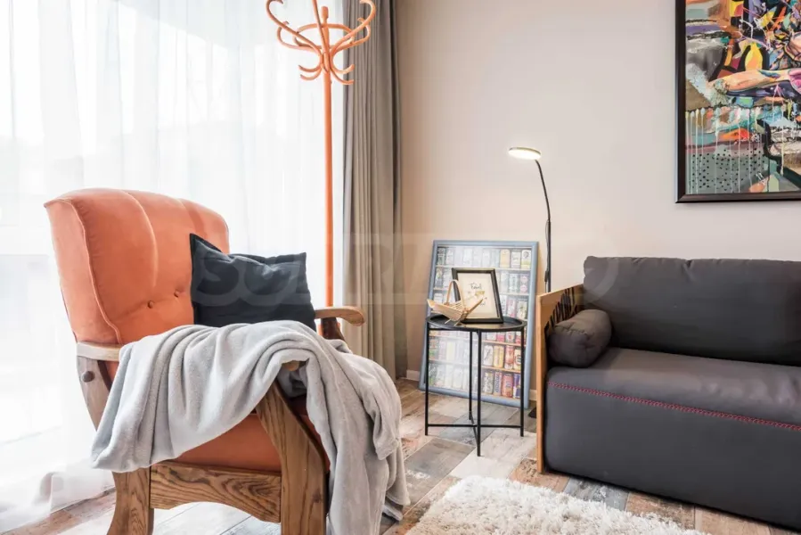 Stylish Varna Apartment with Pool & Parking - Fully Furnished - Image 3