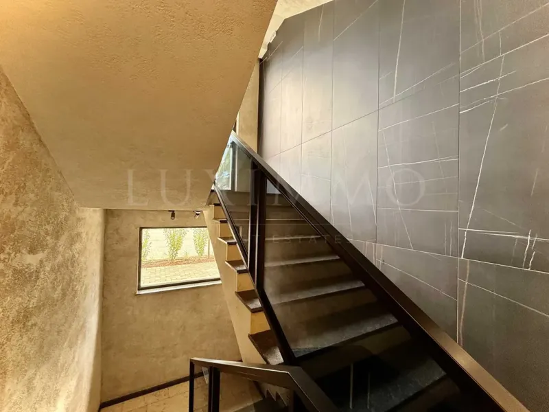 Spacious Apartment with Green Rowing Base Views - Image 2