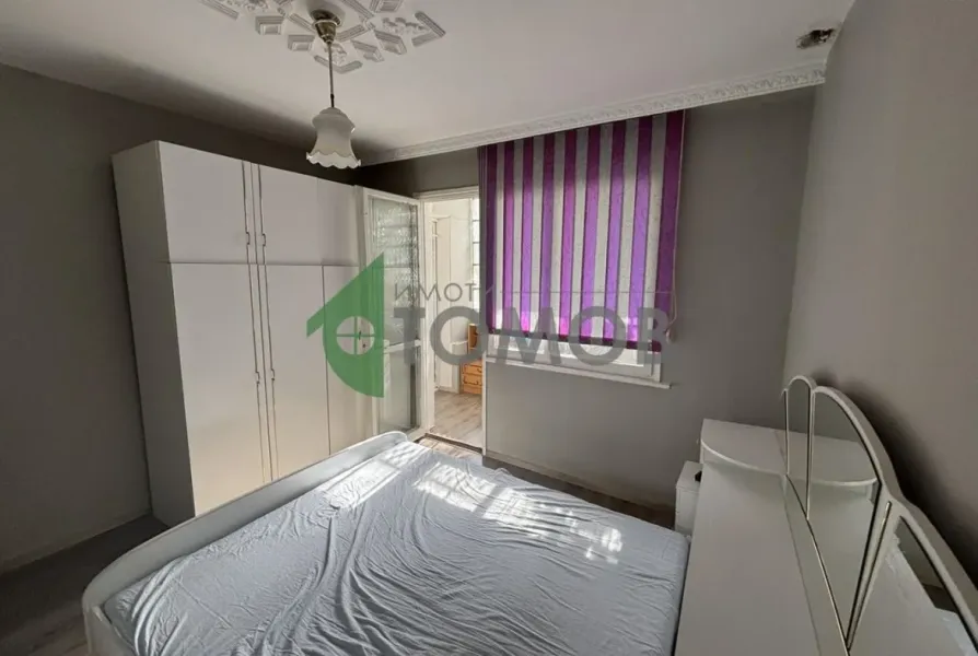 Spacious Fully Furnished 2-Bedroom Apartment in Stara Zagora, Bulgaria - Image 2