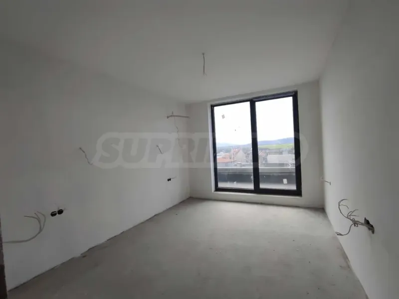 Spacious Seafront Apartment with Panoramic Views in Burgas, Bulgaria. - Image 2