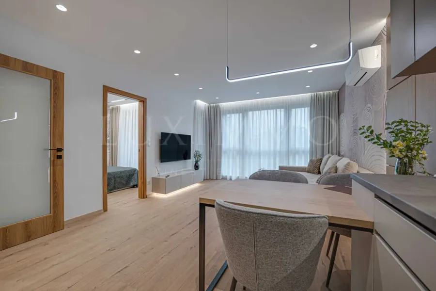 Stylish One-Bedroom Apartment in Sofia's "Green Quarter" - Image 5