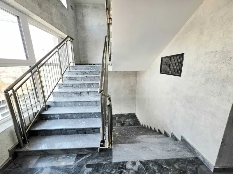 Spacious 3-Bedroom Apartment in Sofia Center - Image 5