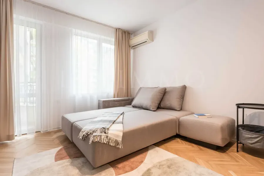 Fully Furnished One-Bedroom Apartment with Sea Garden Views in Varna - Image 4