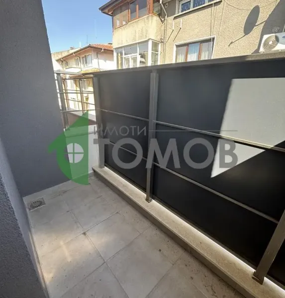Spacious 3-Bedroom Apartment Near Park in Stara Zagora - Image 1