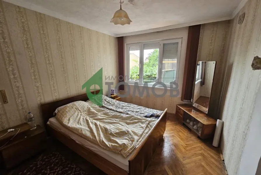 Spacious Fully Furnished House in Makledonki, Stara Zagora - Image 2