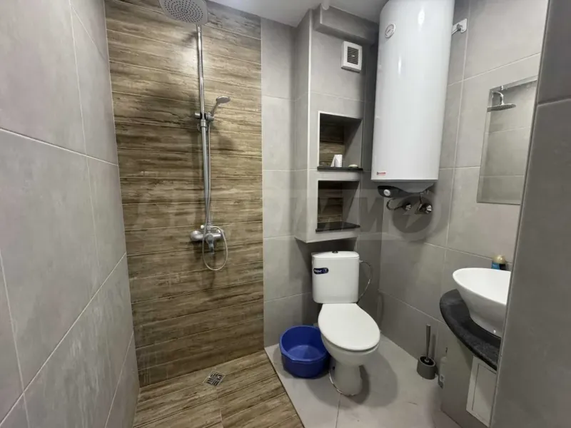 Spacious Fully Furnished 3-Bedroom Apartment in Varna - Image 1