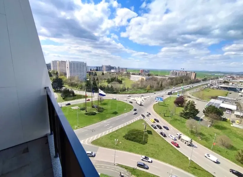 Bright One-Bedroom Apartment with Panoramic Views in Burgas - Image 1