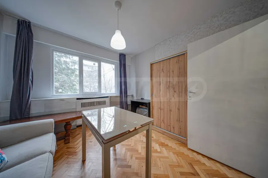 Spacious 2-Bedroom Apartment in Sofia's "Borovo" District - Image 4