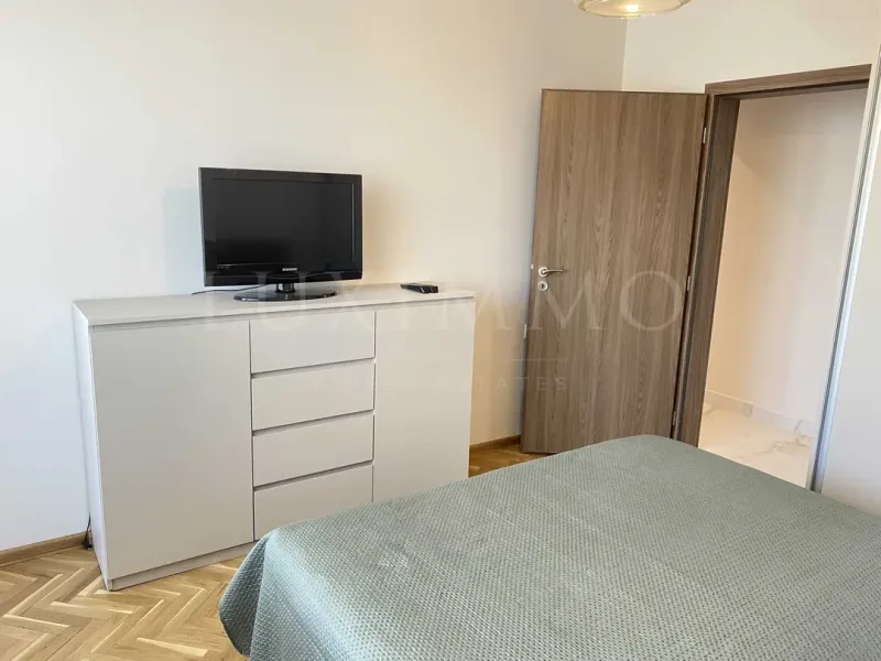 Stylish Two-Bedroom Apartment Near Varna Beach & Sea Garden - Image 3