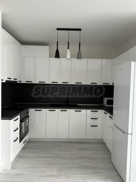 Spacious Varna Apartment Near Sea Garden – Fully Furnished - Image 4