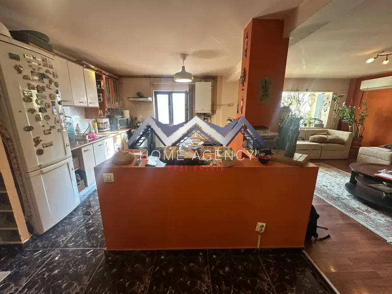 Spacious 4-Bedroom Apartment in Otopeni - Prime Location - Image 1