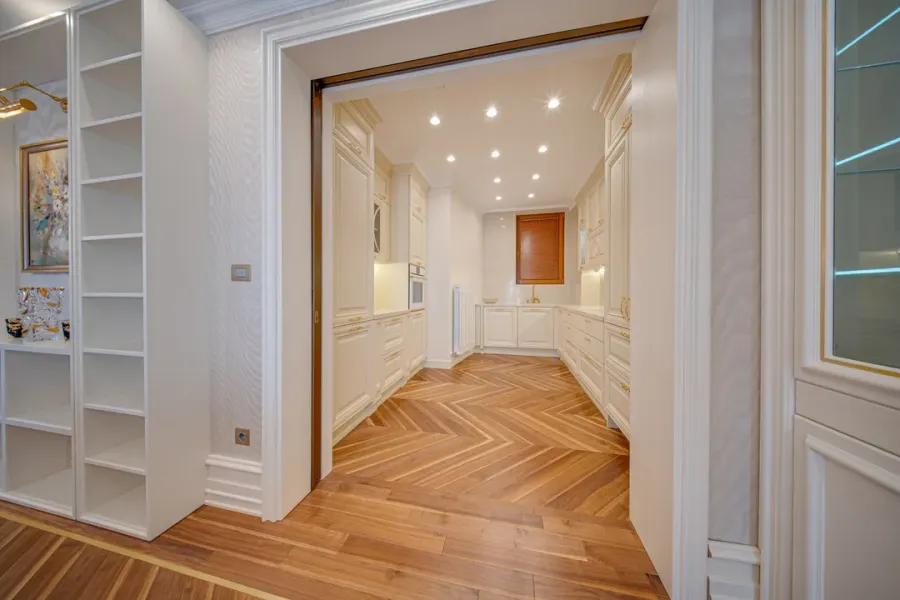 Spacious, Fully Furnished 3-Bedroom Apartment in Sofia's Iztok District - Image 3