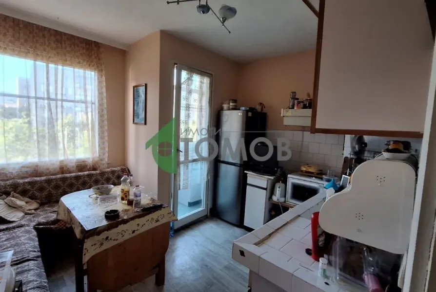 Spacious Three-Bedroom Apartment in Slavyanov, Stara Zagora - €92,000 - Image 1