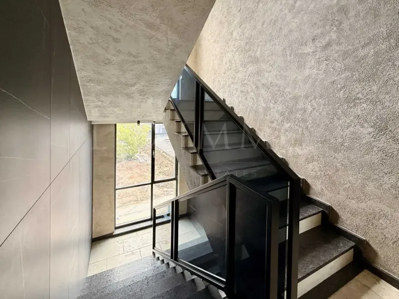 Spacious Apartment with Green Rowing Base Views - Image 3