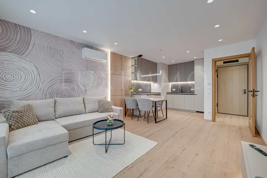 Stylish One-Bedroom Apartment in Sofia's "Green Quarter" - Image 4