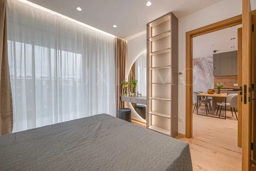 Stylish One-Bedroom Apartment in Green Quarter, Sofia - Image 2