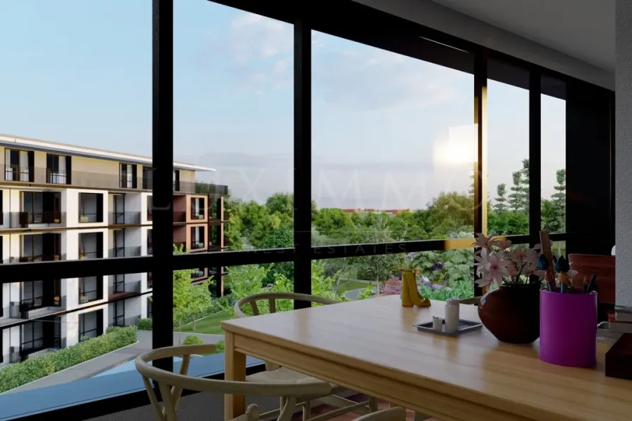 Spacious Four-Bedroom Apartment Near Maritsa River, Plovdiv - Image 4