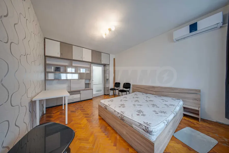 Spacious 2-Bedroom Apartment in Sofia's "Borovo" District - Image 2