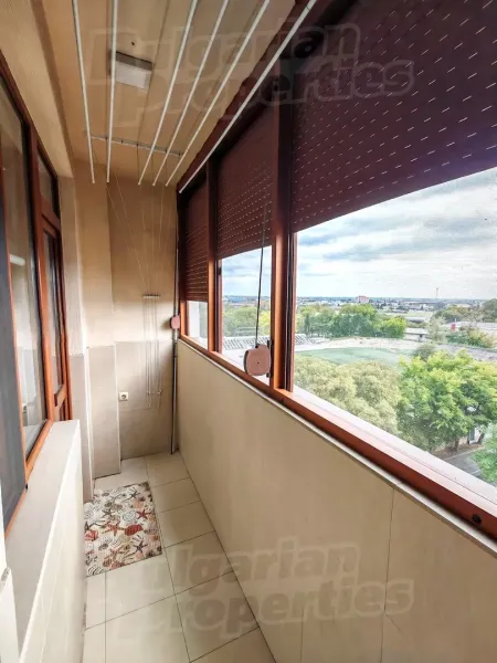 Spacious Fully Furnished 3-Bedroom Apartment in Stara Zagora - Image 2