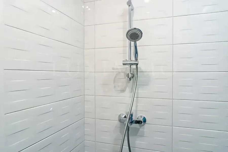 Stylish One-Bedroom Apartment Near Paradise Center, Sofia, Fully Furnished - Image 4