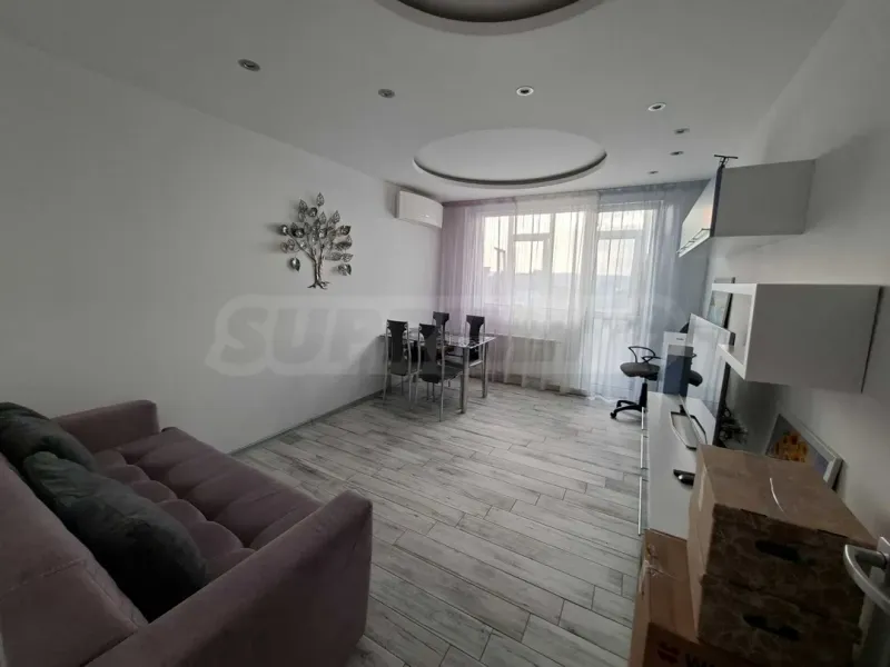 Fully Furnished 2-Bedroom Apartment in Varna - Image 5
