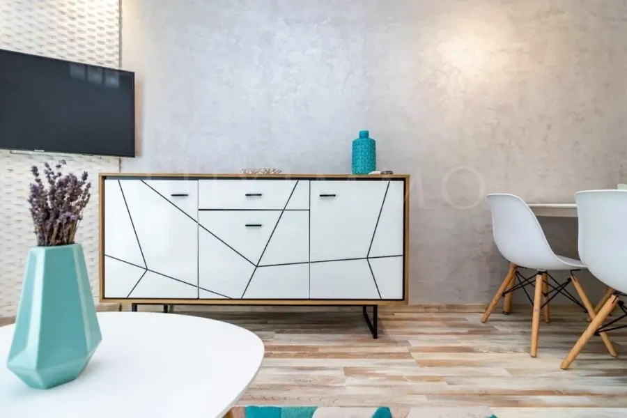 Stylish Fully Furnished 1-Bedroom Apartment with Parking in Varna Center - Image 4