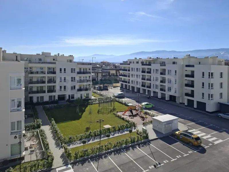 Spacious 2-Bedroom Apartment in Plovdiv Hills - Image 4