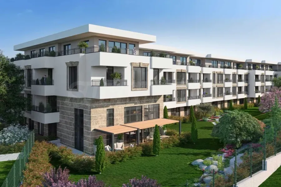 Spacious 3-Bedroom Apartment with Mountain Views in Sofia - Image 4