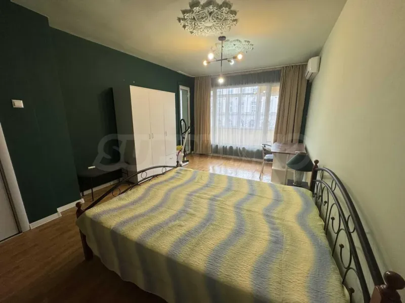 Spacious Fully Furnished 3-Bedroom Apartment in Varna - Image 5