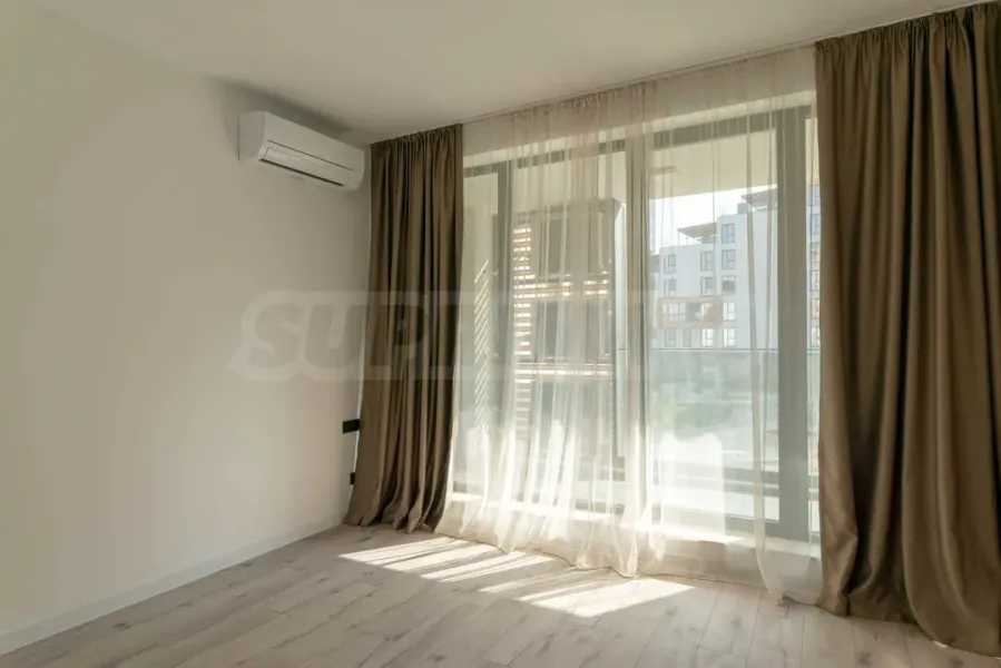 Spacious, Fully Furnished Apartment in Plovdiv Complex - Image 4