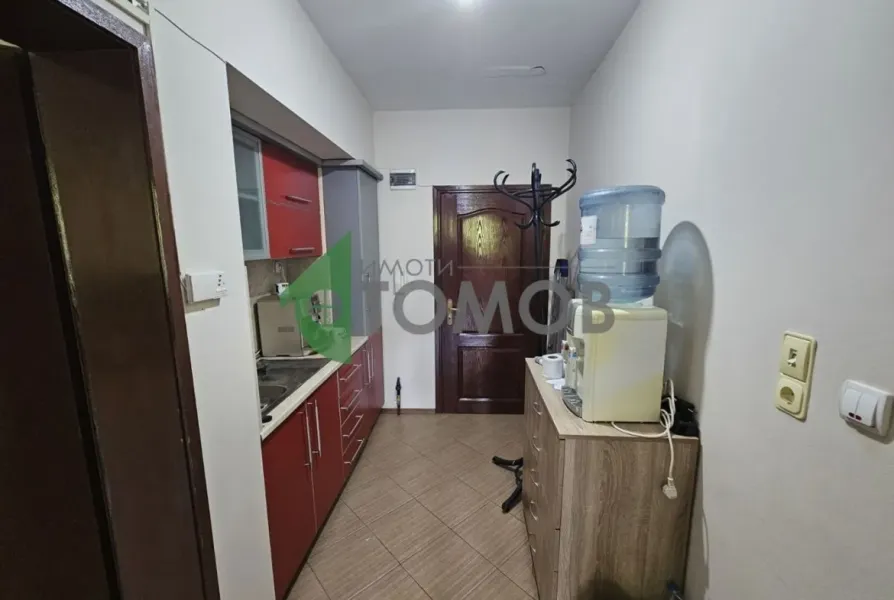 Spacious 1-Bedroom Apartment in Central Stara Zagora – 60m² - Image 3