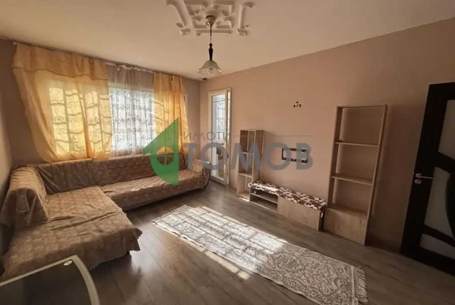 Spacious Fully Furnished 2-Bedroom Apartment in Stara Zagora, Bulgaria - Image 1