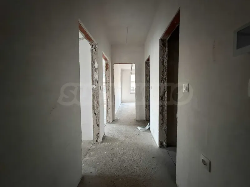 Spacious 3-Bedroom Apartment with Private Garden in Plovdiv - Image 3