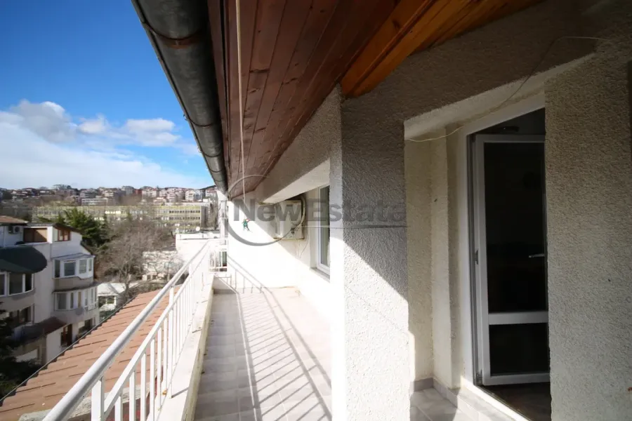 Stylish Furnished Duplex Apartment in Briz, Varna – Rental Opportunity - Image 4
