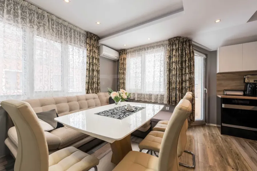 Spacious Fully Furnished мезонет in Varna City Center - Image 4