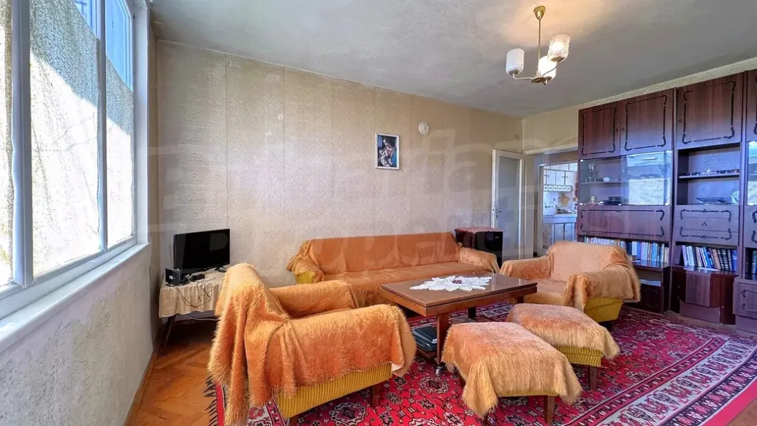 Spacious Apartment Near Krairechen Blvd, Stara Zagora, Bulgaria - Image 5