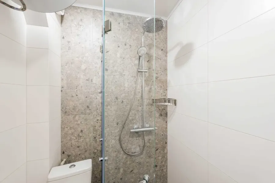 Fully Furnished One-Bedroom Apartment with Sea Garden Views in Varna - Image 5