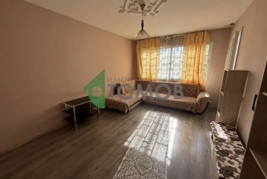 Spacious Fully Furnished 2-Bedroom Apartment in Stara Zagora, Bulgaria - Image 4