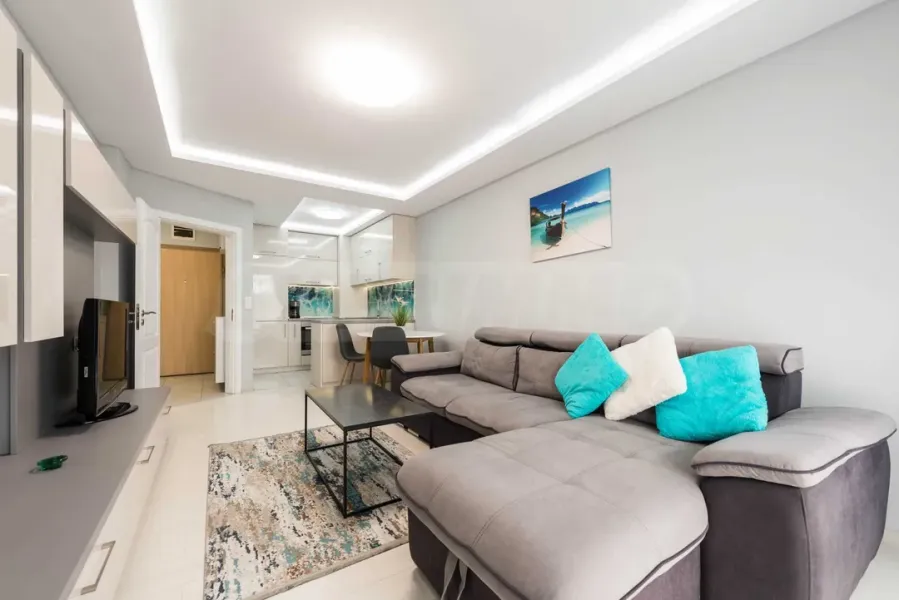 Stylish Varna Apartment Near the Sea - Furnished - Image 5